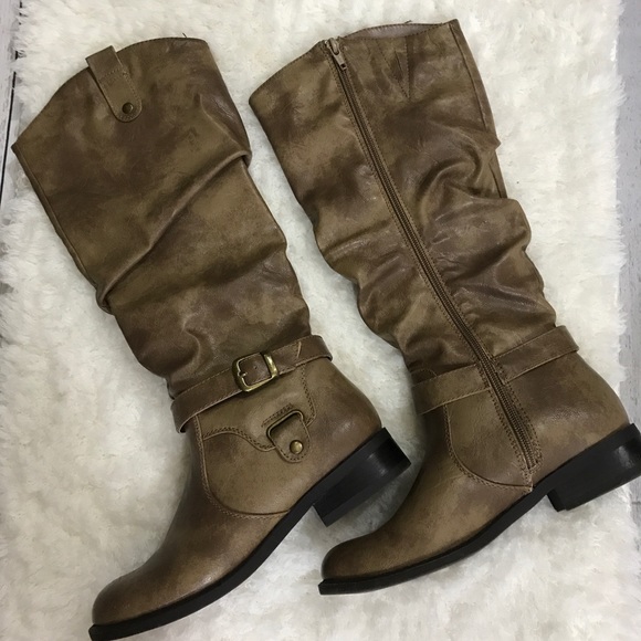 white mountain slouch boots